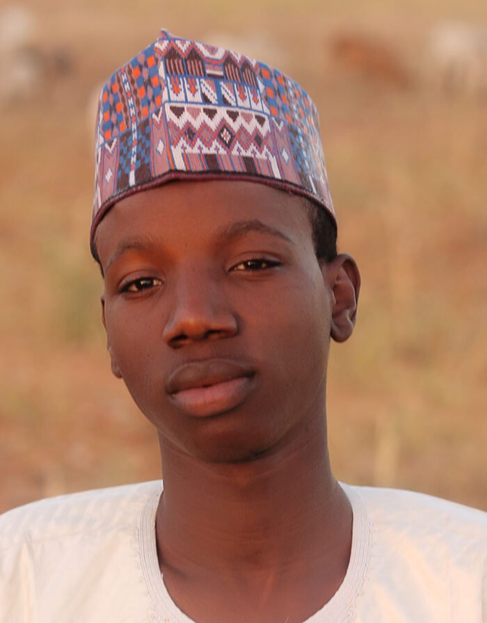 (Size: 23") Waziru Purple Hula - Image 2