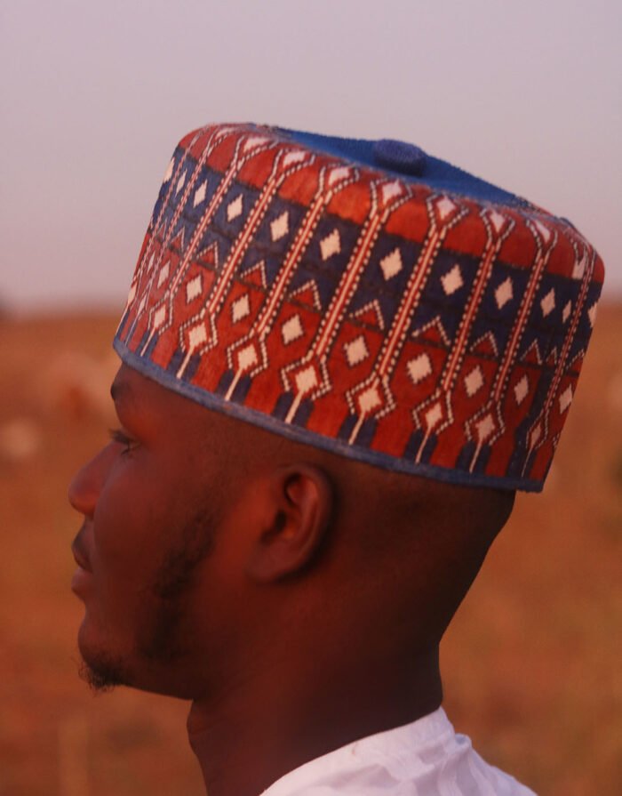 (Size: 23") Abu Brown Hula - Image 2