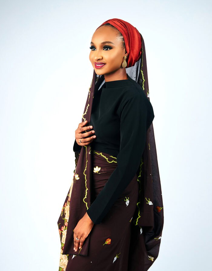 Ayah Brown Toub - Image 3