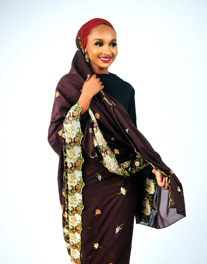 Ayah Brown Toub - Image 2