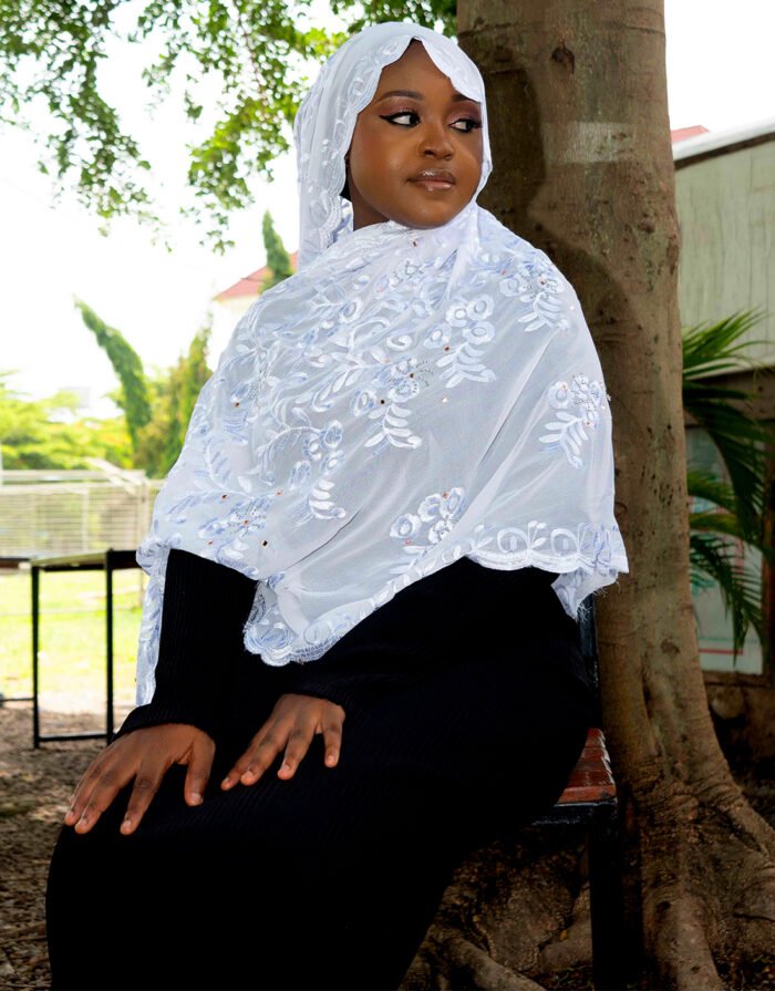Saliha White Mayafi - Image 6