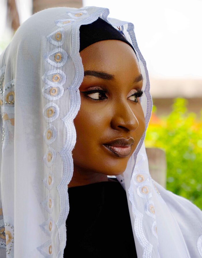 Suturaa White Mayafi - Image 11