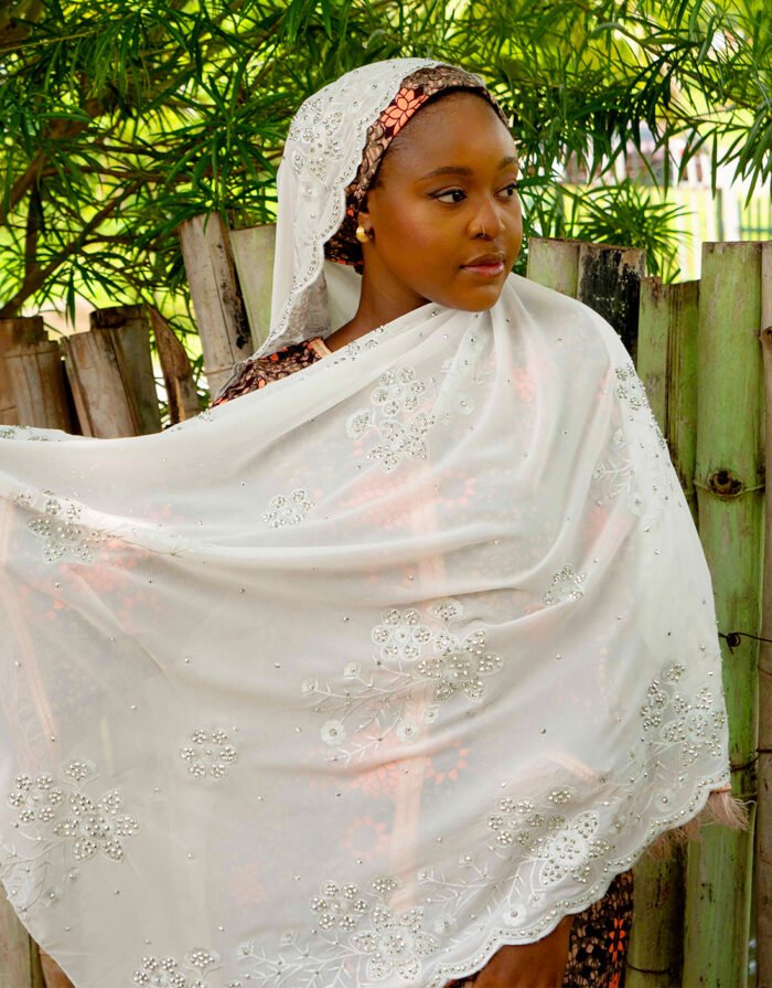 Zuriatou White Mayafi - Image 5